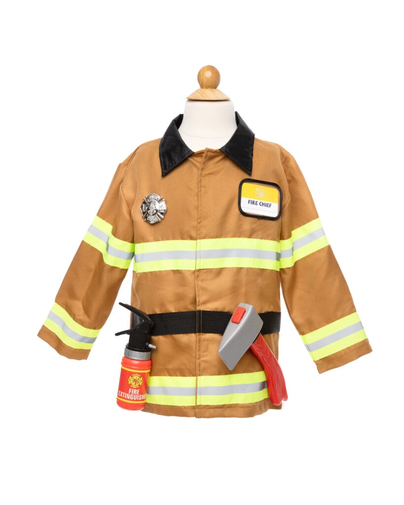 Brandweer verkleedset met bruin reflecterend brandweerpak, zwarte kraag, riem, speelgoedbijl en blusapparaat