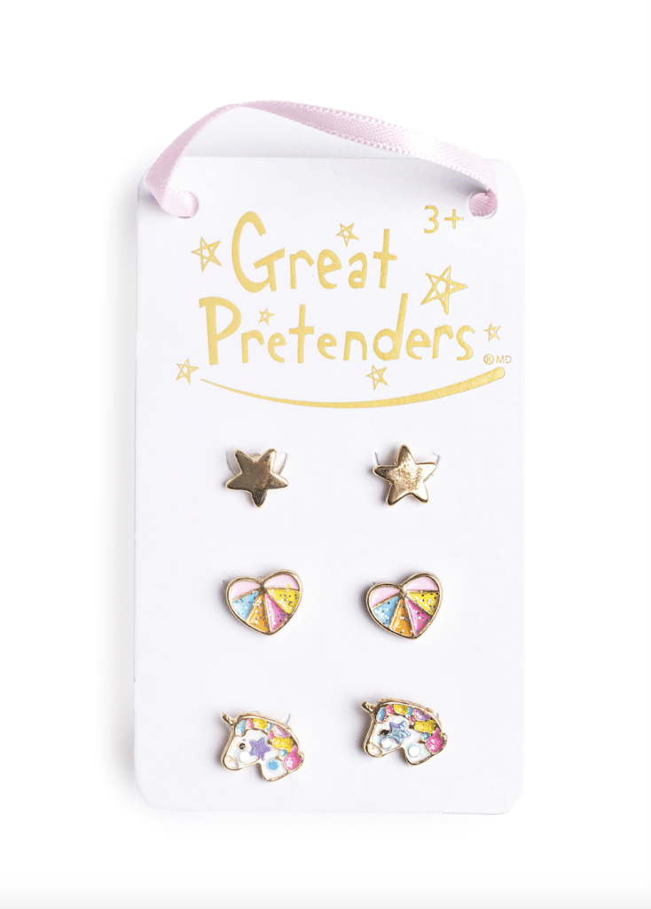 Set van drie paar unicorn oorbellen van Great Pretenders op een wit kaartje, met sterren, hartjes en eenhoorns.