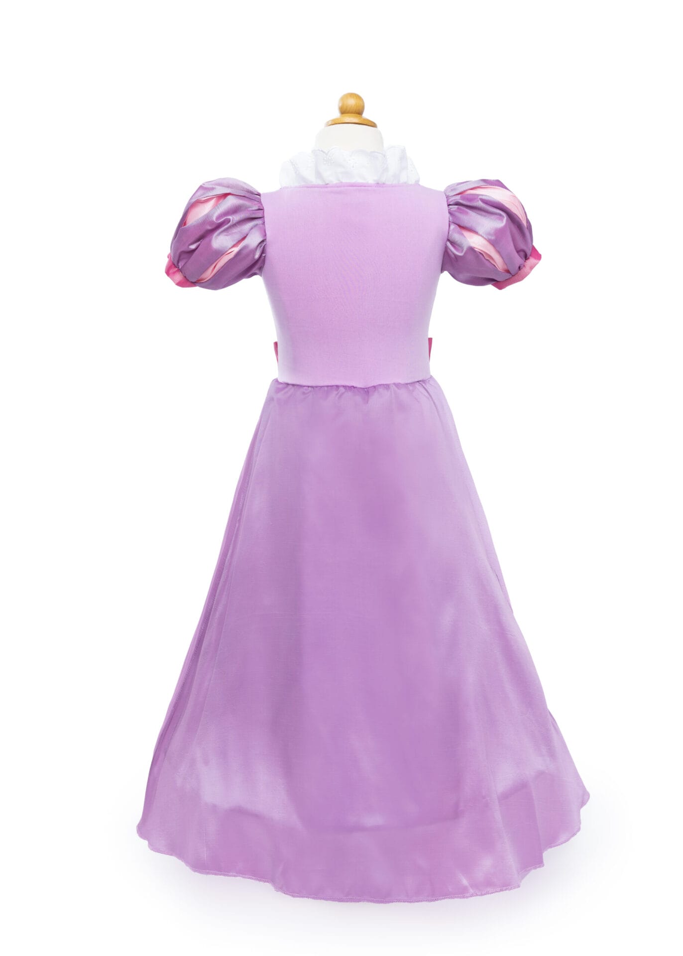 Achterzijde van de lila Great Pretenders Rapunzel prinsessenjurk met hoepel op een paspop, met glanzende pofmouwen.