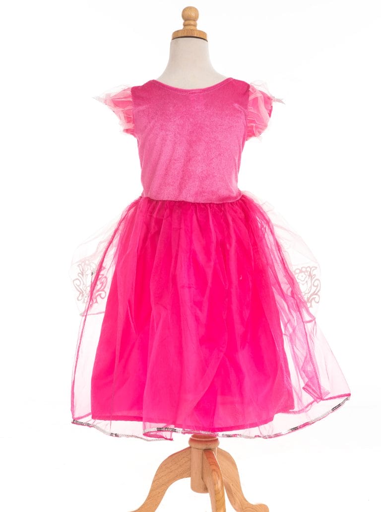 Fuchsia prinsessenjurk Deluxe Pink op een paspop, met ruches aan de mouwen en een transparante tule rok met zilveren rand.