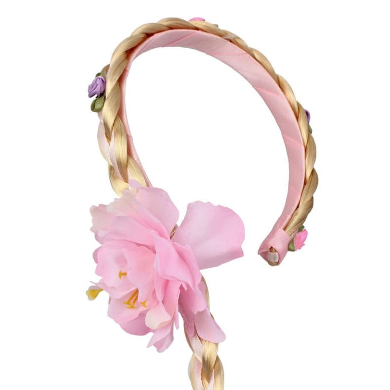Roze Rapunzel vlecht met blonde haarband, grote roze bloem en kleine paarse roosjes