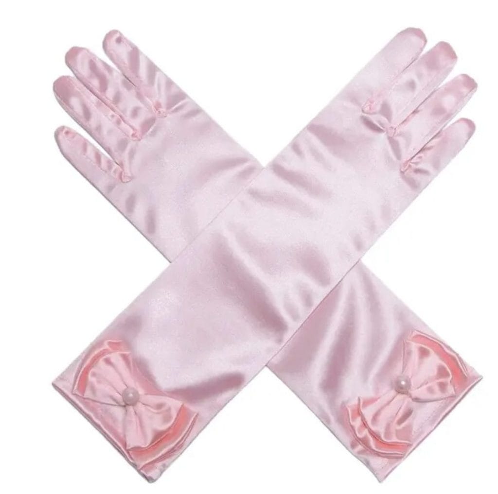 Roze satijnen prinsessen handschoenen met een strik en parel aan beide manchetten, kruislings neergelegd