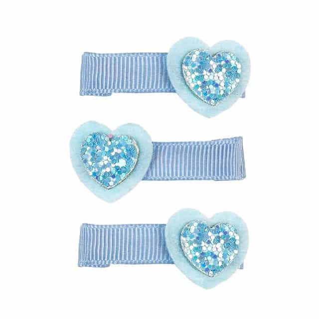 Drie lichtblauwe haarclips met vilten hartjes en glinsterende blauwe hartjes van Souza!