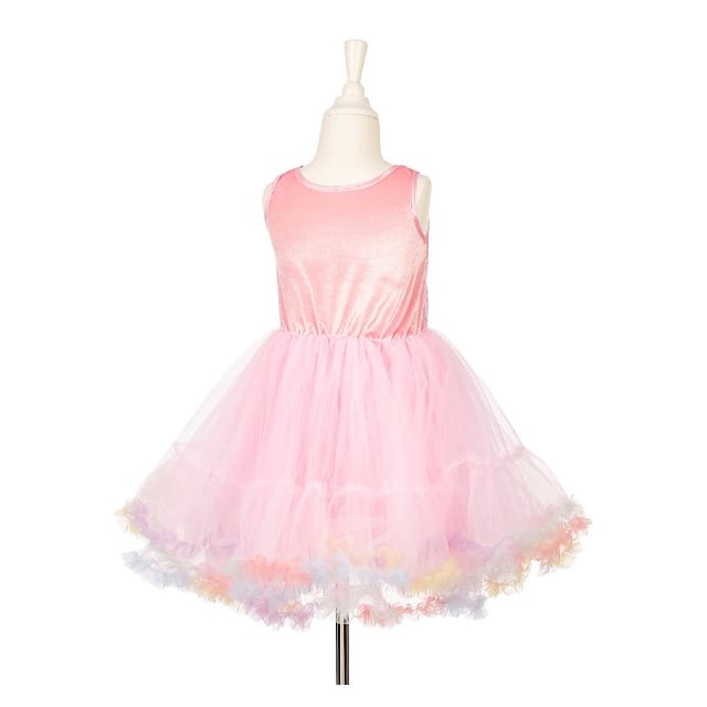 Roze kinderjurk Jocelyne op een paspop, met glanzend lijfje en wijde tule rok met pastelkleurige ruches