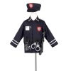 Vierdelige verkleedset politie met donkerblauw politiepak, pet, handboeien en knuppel, gepresenteerd op een paspop.