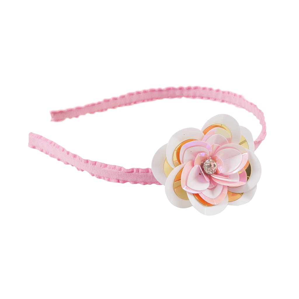 Roze haarband met bloem van Great Pretenders, met gelaagde bloemblaadjes en een glanzend steentje in het midden.