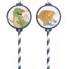 Dino rietjes met blauwe en witte strepen en ronde kaartjes met afbeeldingen van een T-rex en triceratops