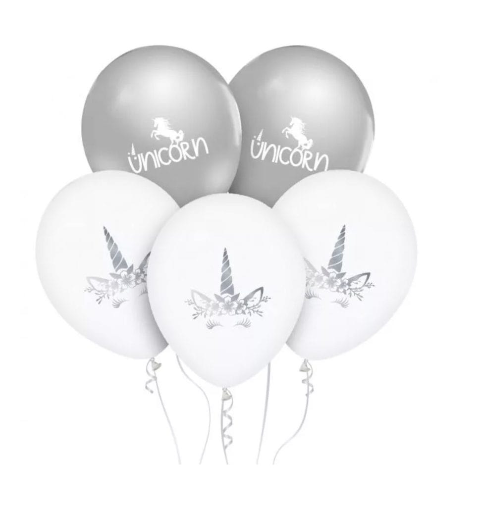 Vijf eenhoorn ballonnen van zilver en wit, met eenhoorn- en unicornopdruk en gekrulde linten.
