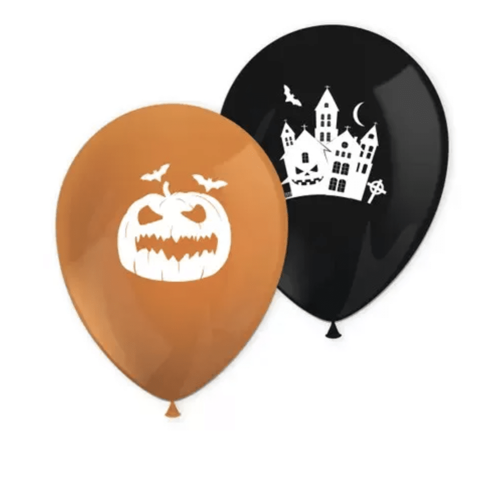 Oranje en zwarte Halloween ballonnen met een pompoen, vleermuizen en een spookachtig kasteel