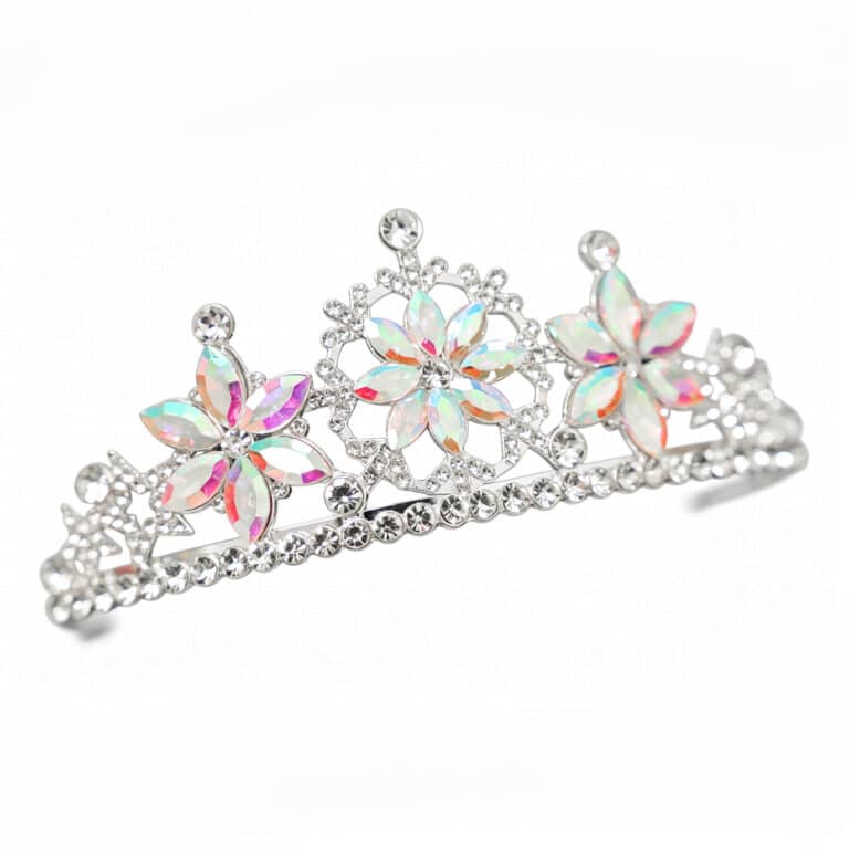 Zilverkleurige prinsessenkroon Snowflake met glinsterende steentjes en drie iriserende bloemvormige versieringen